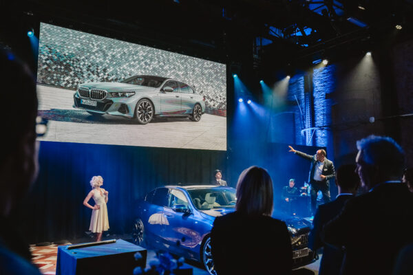 Lancering BMW i5
